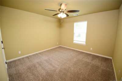 Home For Rent in Collinsville, Oklahoma