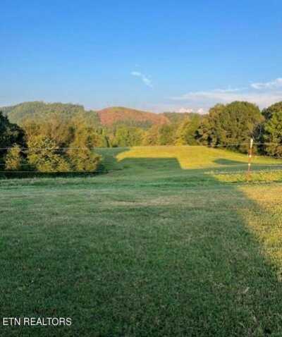 Home For Sale in Harriman, Tennessee