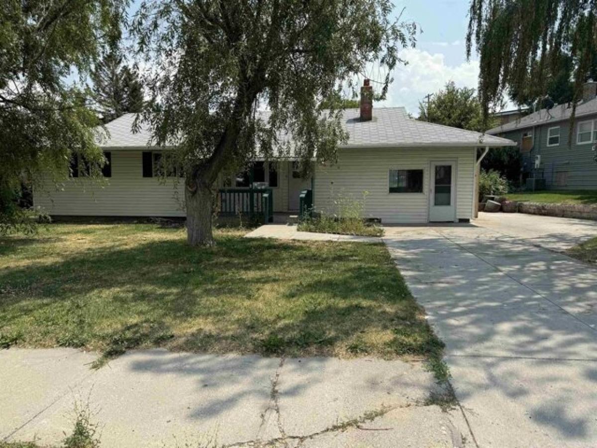 Picture of Home For Sale in American Falls, Idaho, United States