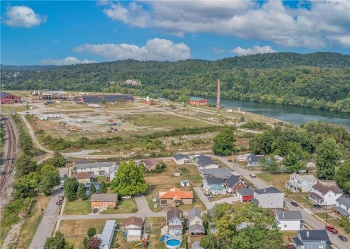 Picture of Home For Sale in Stockdale, Pennsylvania, United States