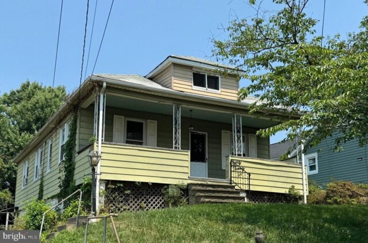 Picture of Home For Sale in Rosedale, Maryland, United States