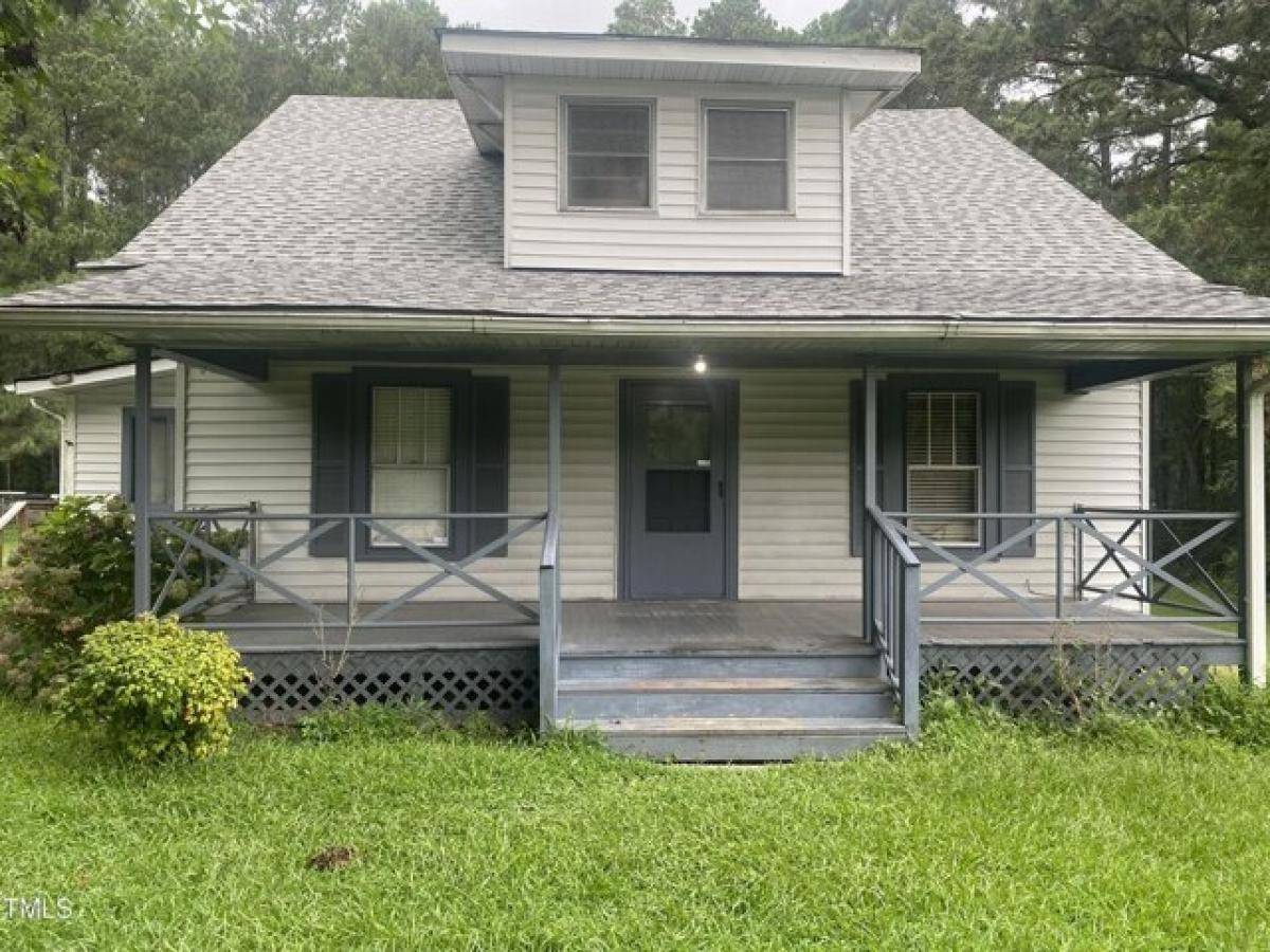 Picture of Home For Sale in New Hill, North Carolina, United States