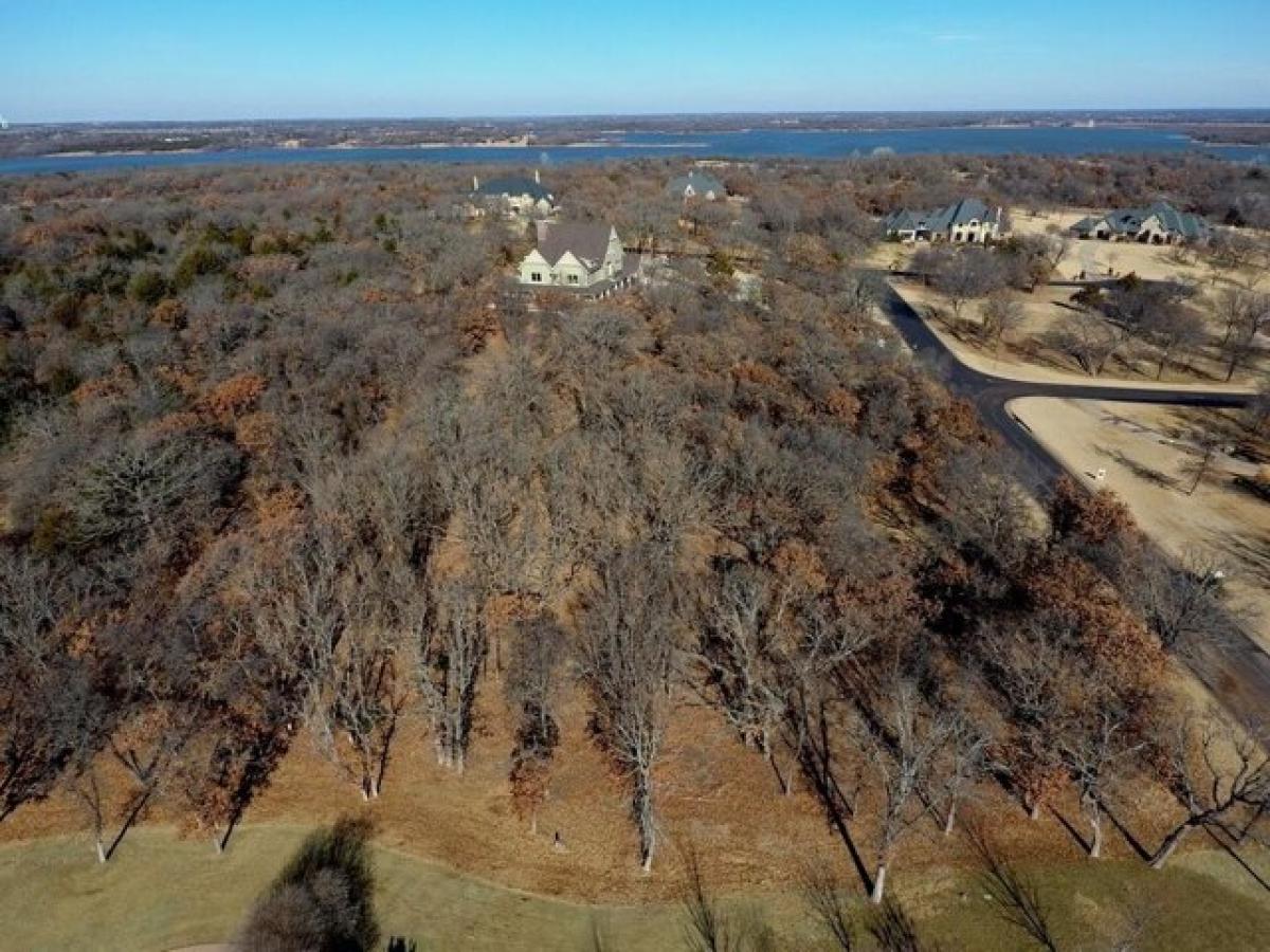 Picture of Residential Land For Sale in Edmond, Oklahoma, United States