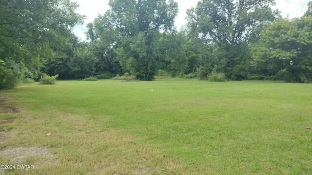 Picture of Residential Land For Sale in Dyersburg, Tennessee, United States