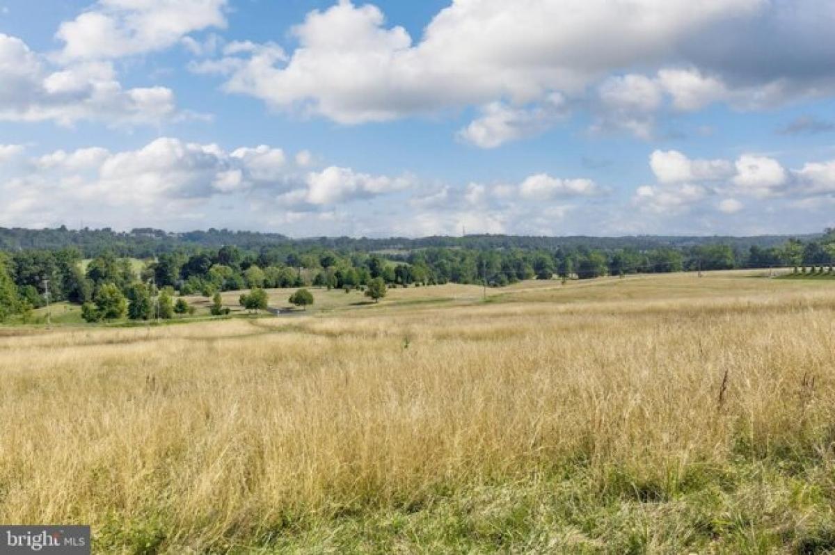 Picture of Residential Land For Sale in Dillsburg, Pennsylvania, United States