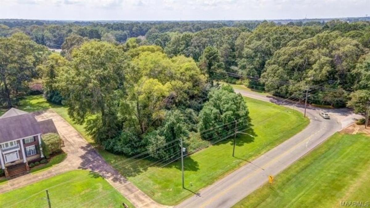 Picture of Residential Land For Sale in Montgomery, Alabama, United States