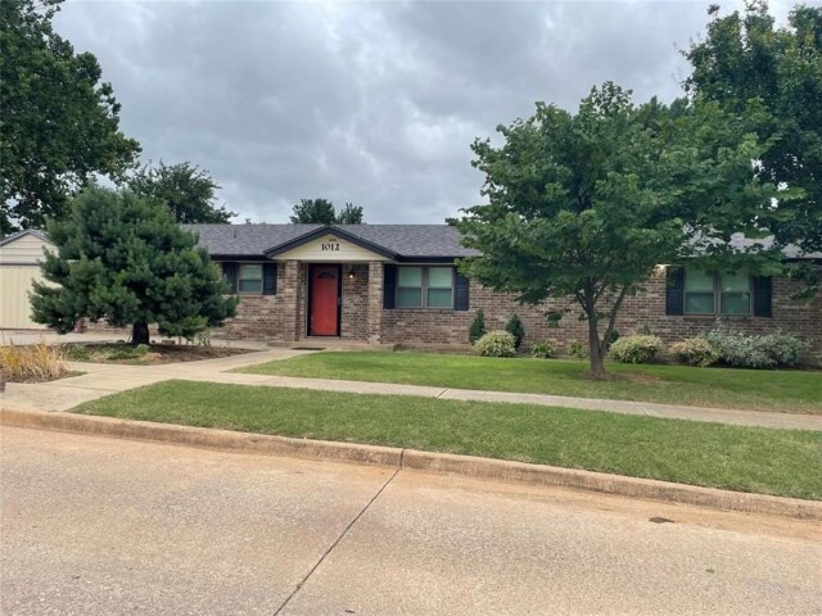 Picture of Home For Rent in Moore, Oklahoma, United States