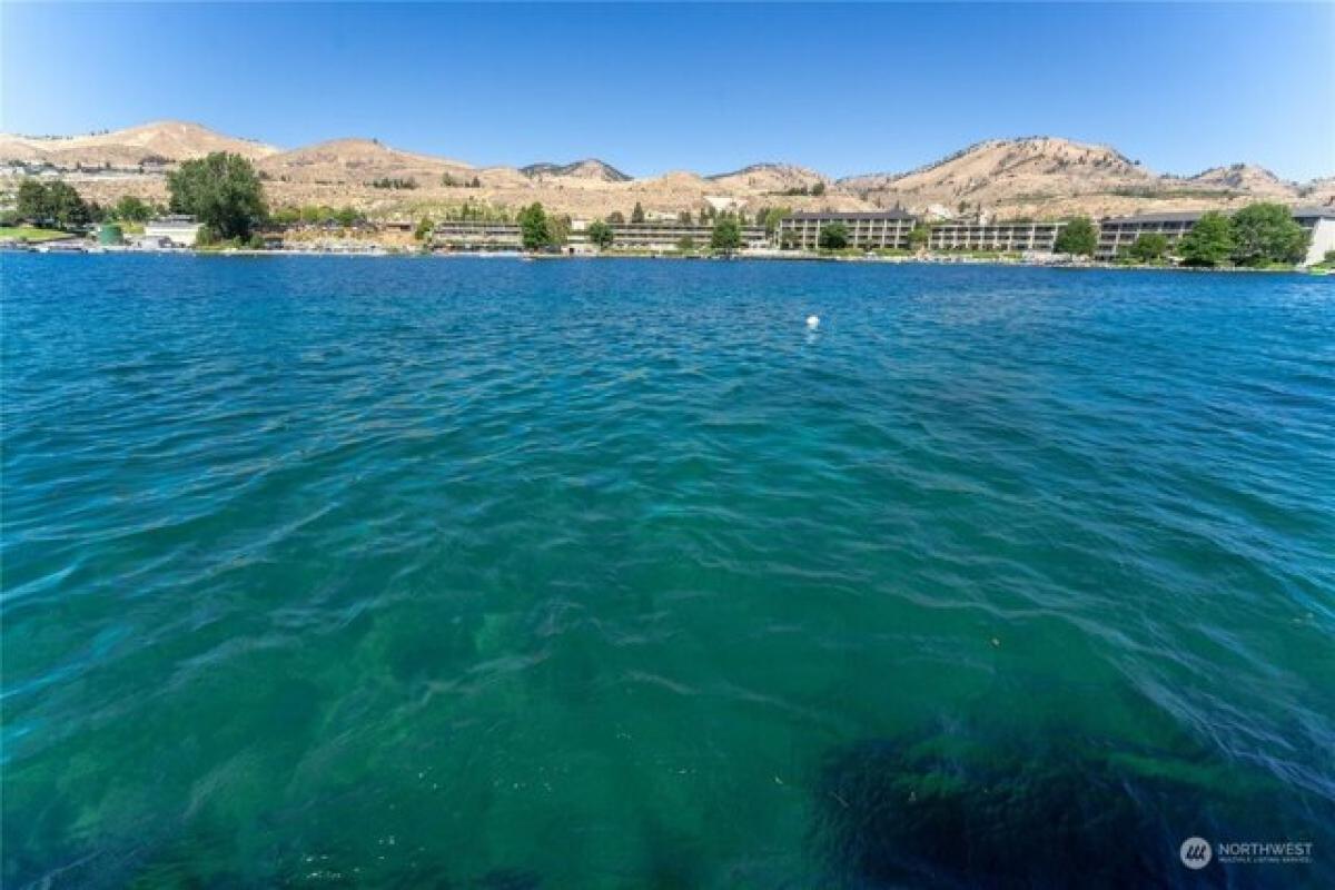 Picture of Home For Sale in Chelan, Washington, United States