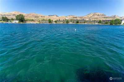 Home For Sale in Chelan, Washington