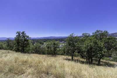 Residential Land For Sale in Eagle Point, Oregon