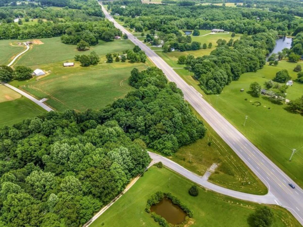 Picture of Residential Land For Sale in Leoma, Tennessee, United States