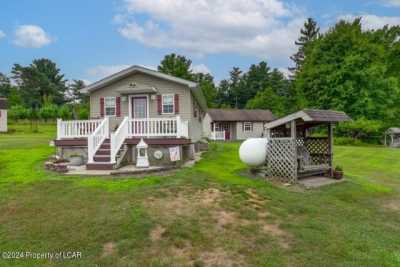 Home For Sale in Wapwallopen, Pennsylvania