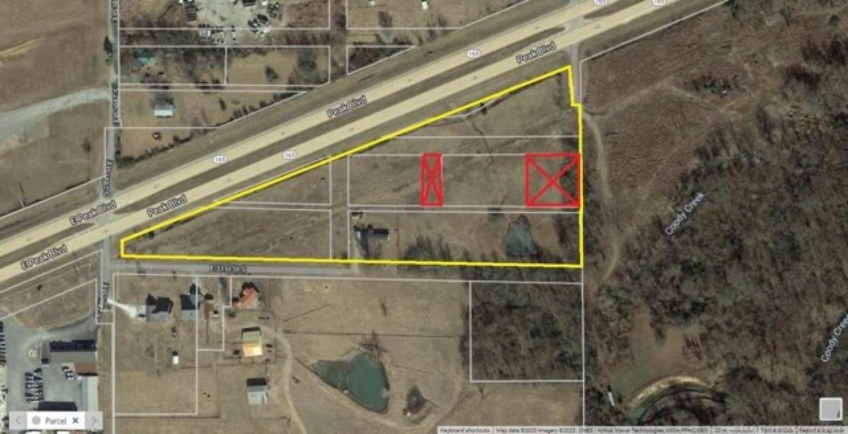 Picture of Residential Land For Sale in Muskogee, Oklahoma, United States