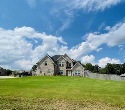 Home For Sale in Fayetteville, Tennessee