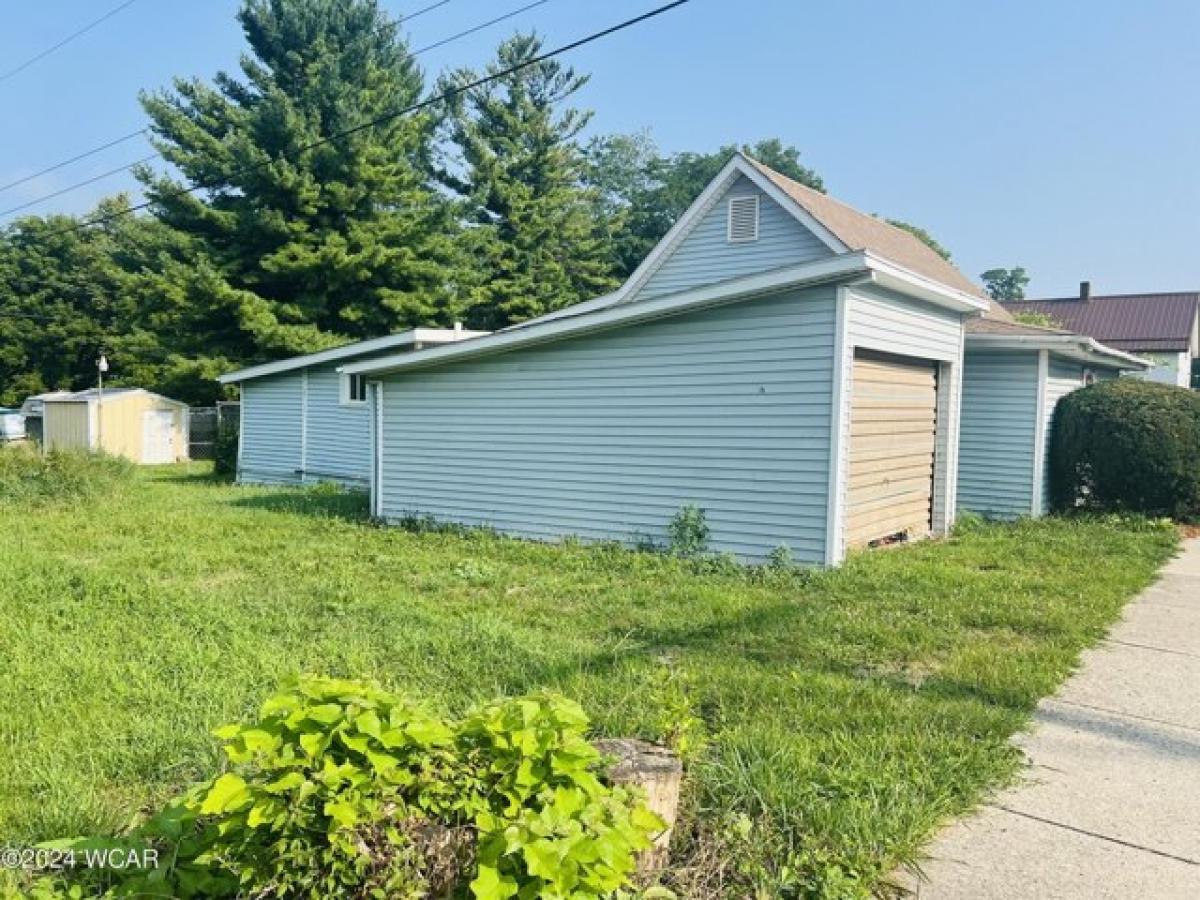 Picture of Home For Sale in Bellefontaine, Ohio, United States