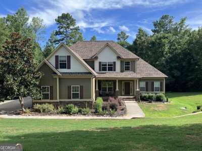 Home For Sale in Sharpsburg, Georgia