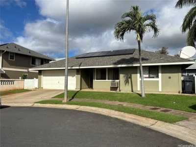 Home For Sale in Waipahu, Hawaii