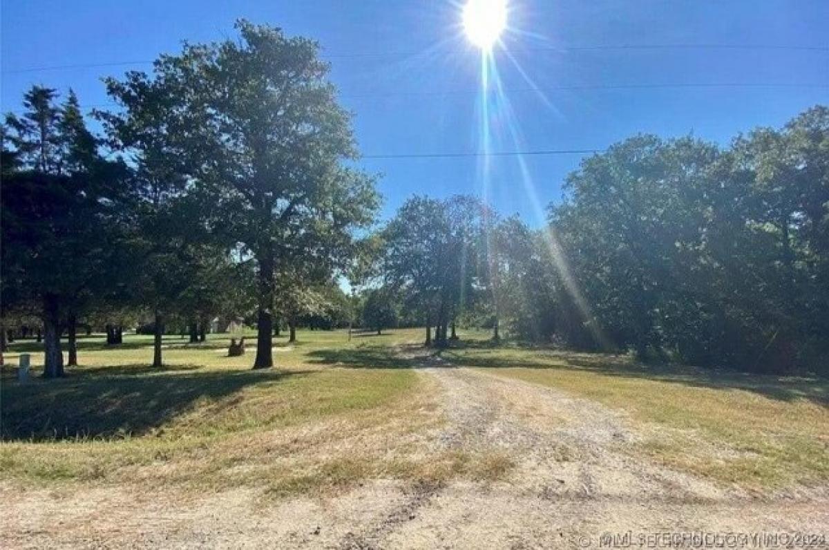 Picture of Residential Land For Sale in Kellyville, Oklahoma, United States