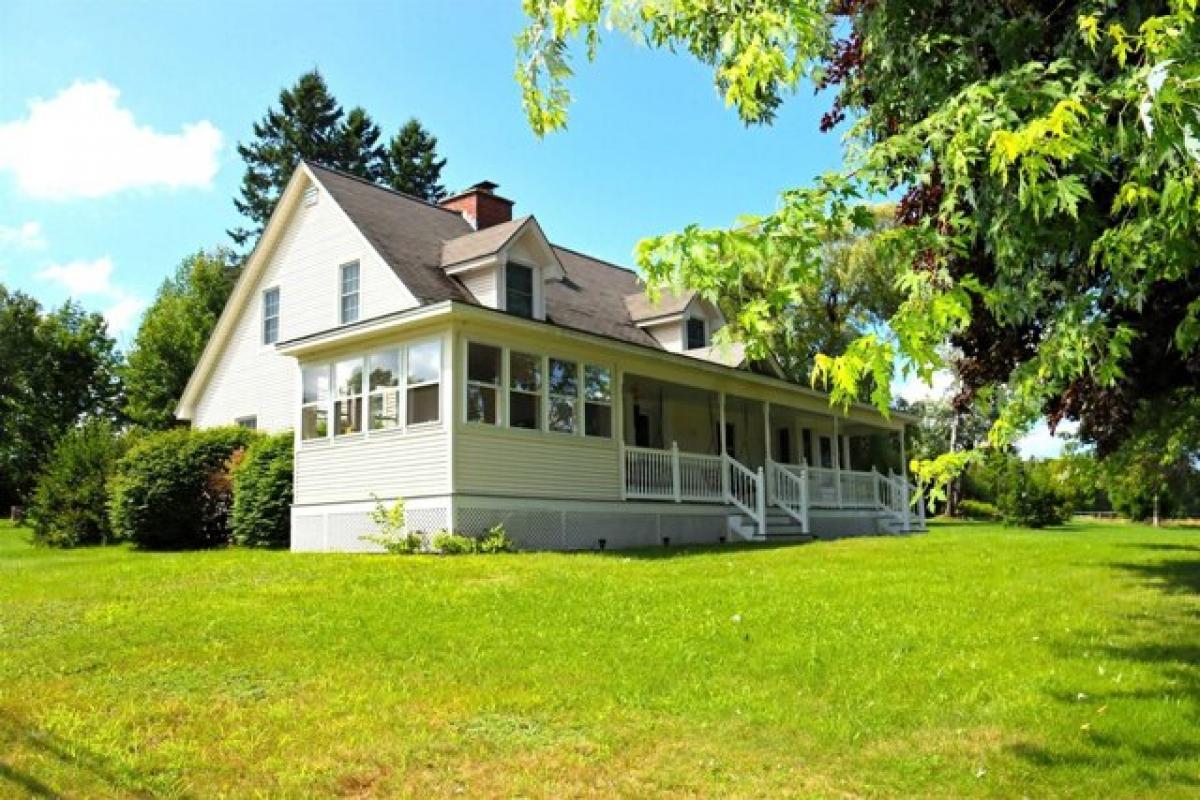 Picture of Home For Sale in Milan, New Hampshire, United States