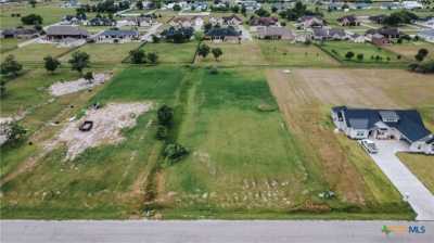 Residential Land For Sale in Victoria, Texas