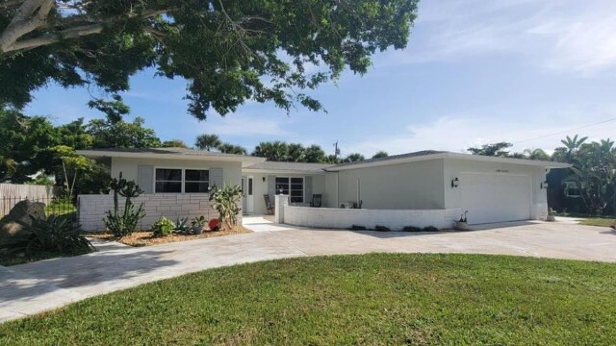 Picture of Home For Sale in Melbourne Beach, Florida, United States