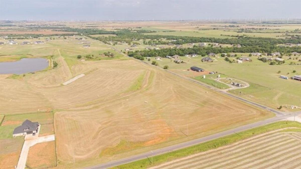 Picture of Residential Land For Sale in Piedmont, Oklahoma, United States