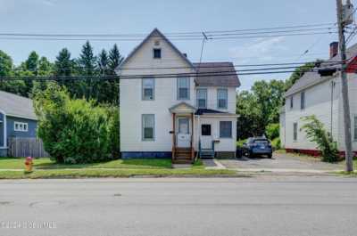 Home For Sale in Johnstown, New York