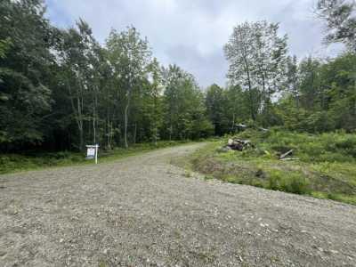 Residential Land For Sale in Farmington, Maine