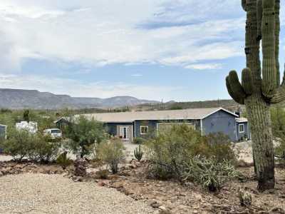 Home For Sale in New River, Arizona