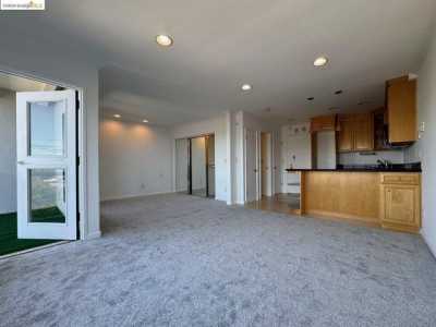 Home For Sale in Emeryville, California