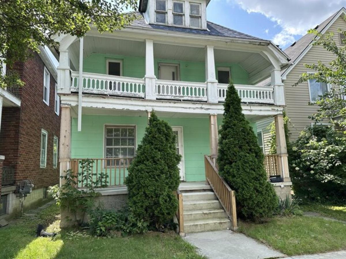 Picture of Home For Sale in Hamtramck, Michigan, United States