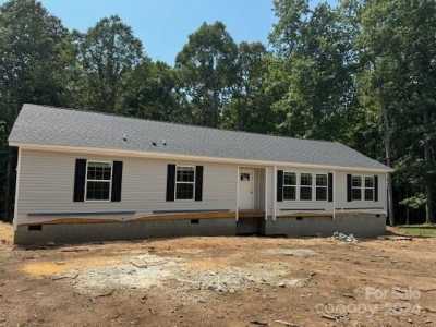 Home For Sale in Valdese, North Carolina