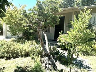 Home For Sale in Saint Helena, California