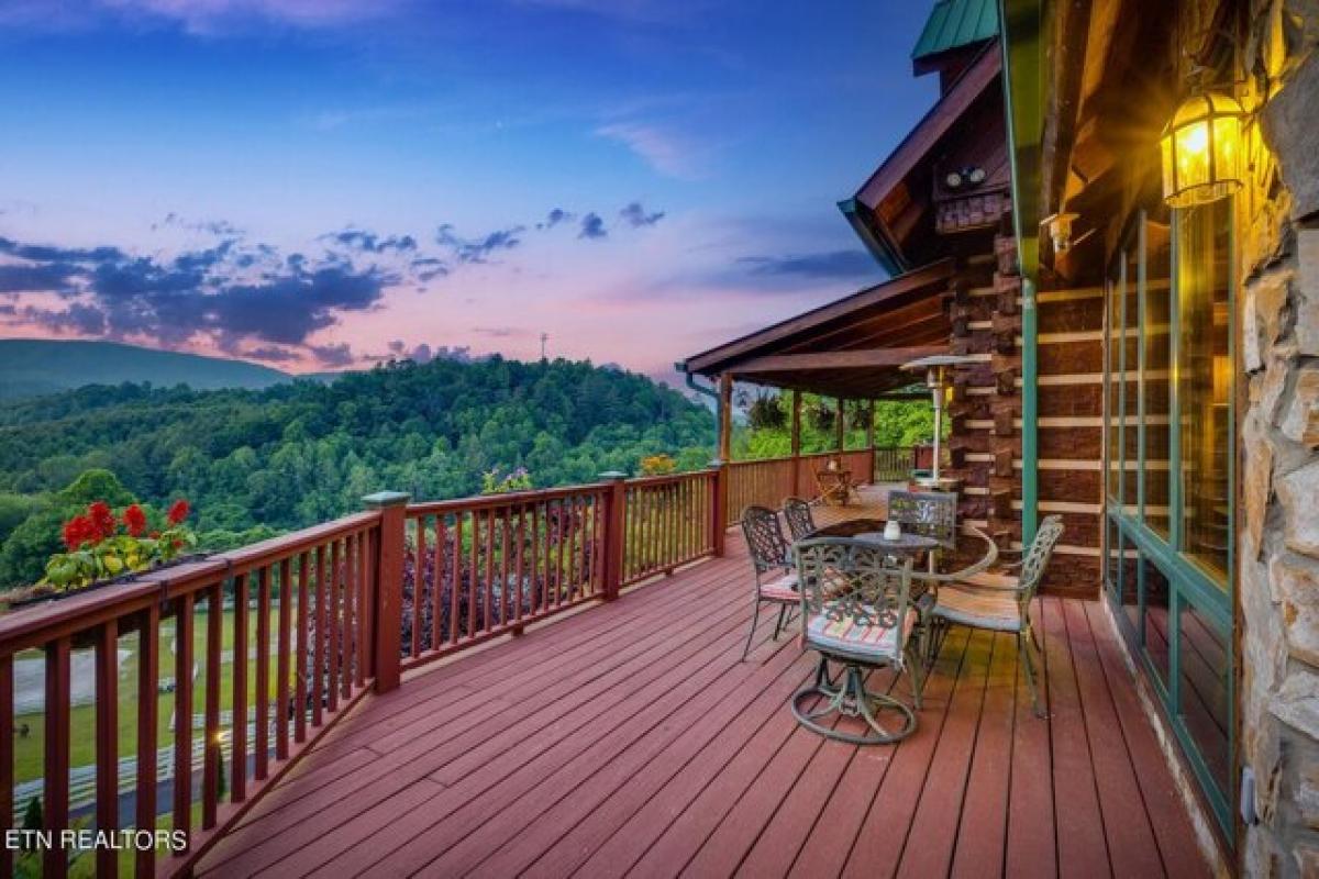 Picture of Home For Sale in Mountain City, Tennessee, United States