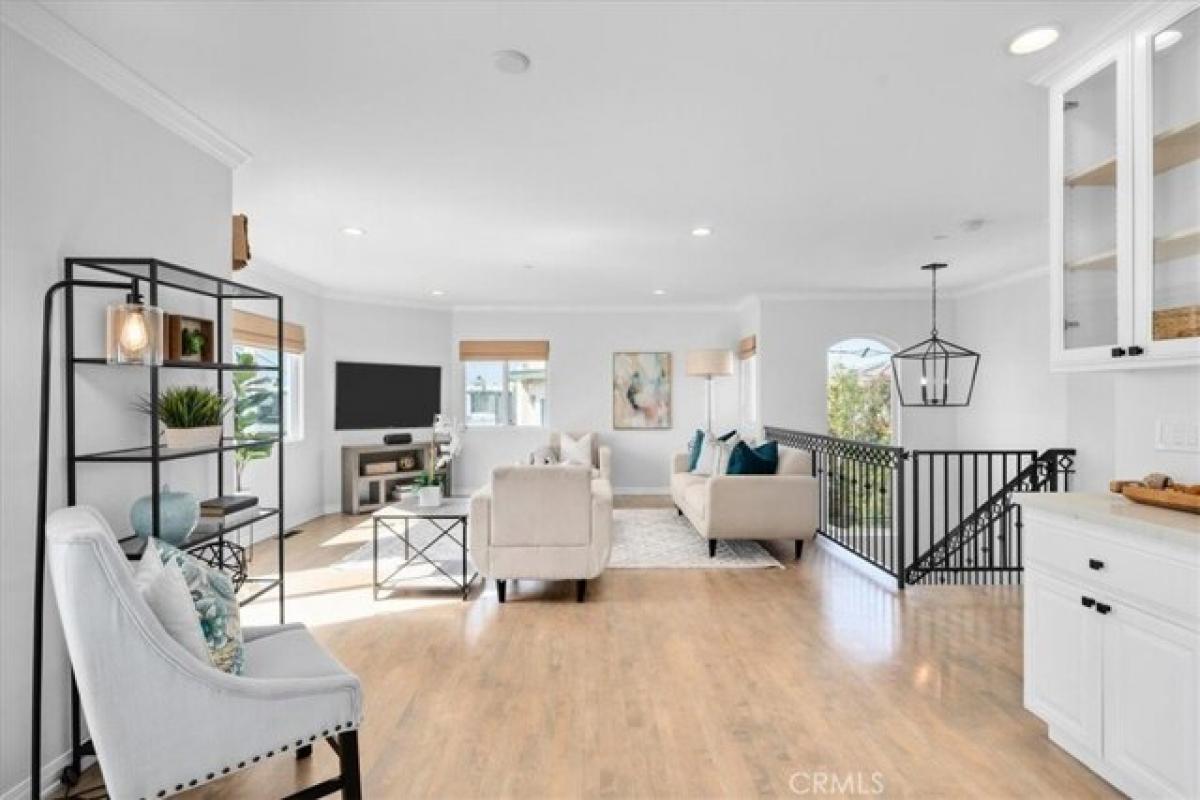 Picture of Home For Sale in Manhattan Beach, California, United States