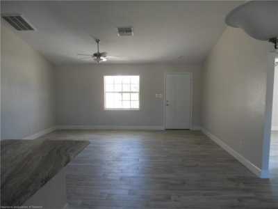 Home For Rent in Lake Placid, Florida