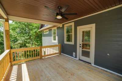 Home For Sale in Westmoreland, Tennessee