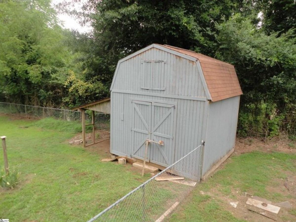 Picture of Home For Sale in Pickens, South Carolina, United States