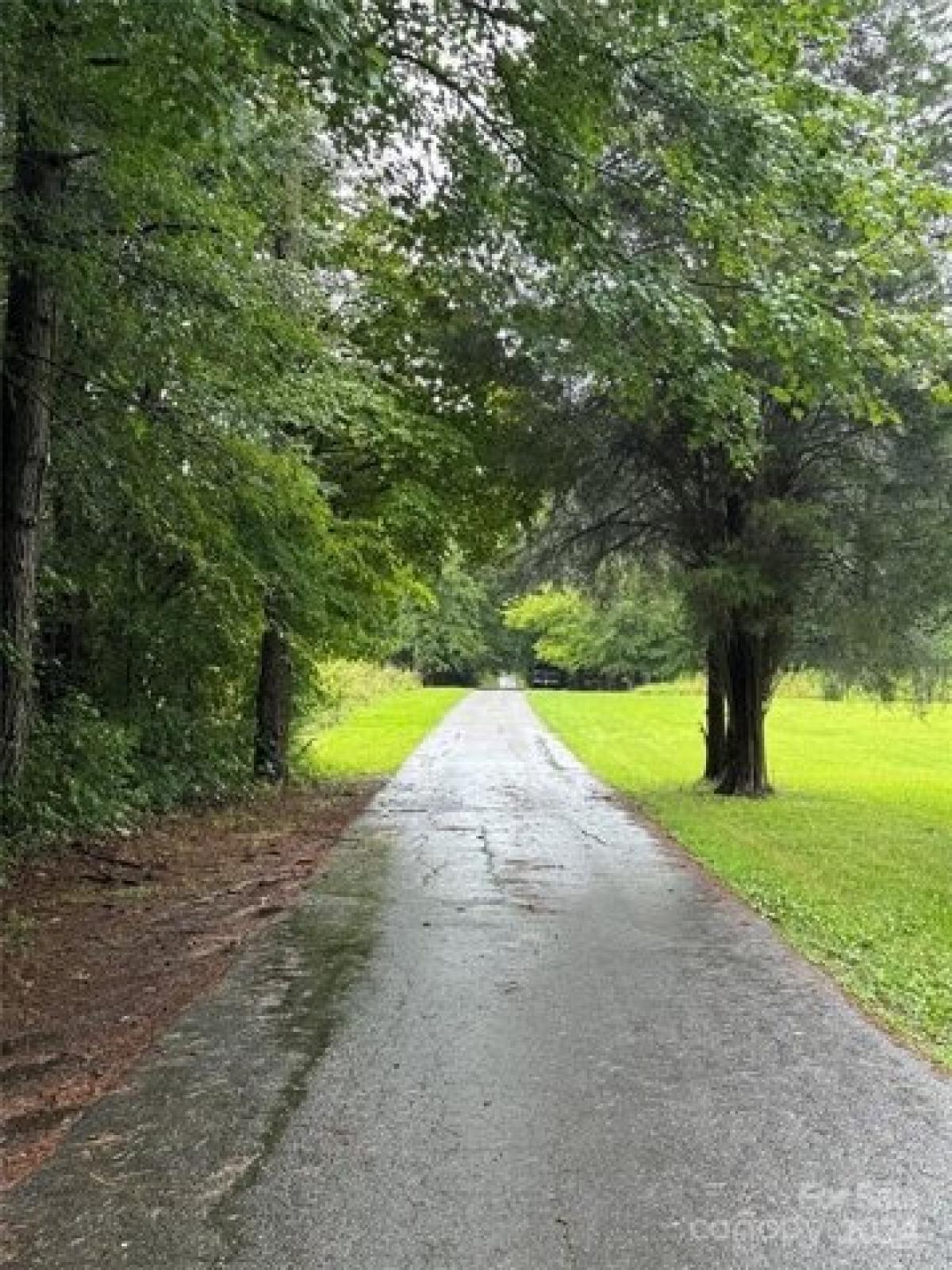 Picture of Residential Land For Sale in Rockwell, North Carolina, United States