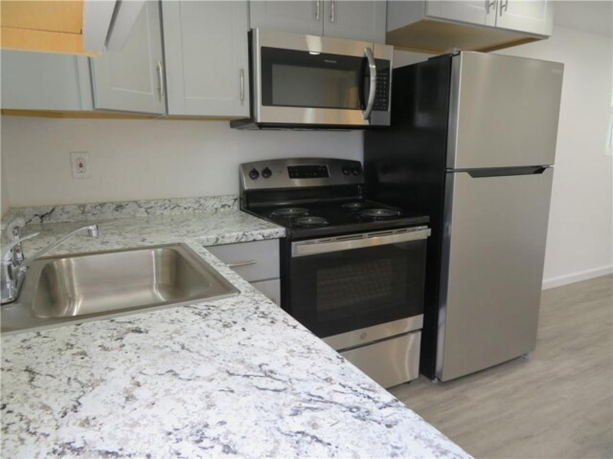 Picture of Apartment For Rent in Riverside, California, United States