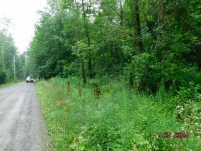 Residential Land For Sale in Newport, Maine