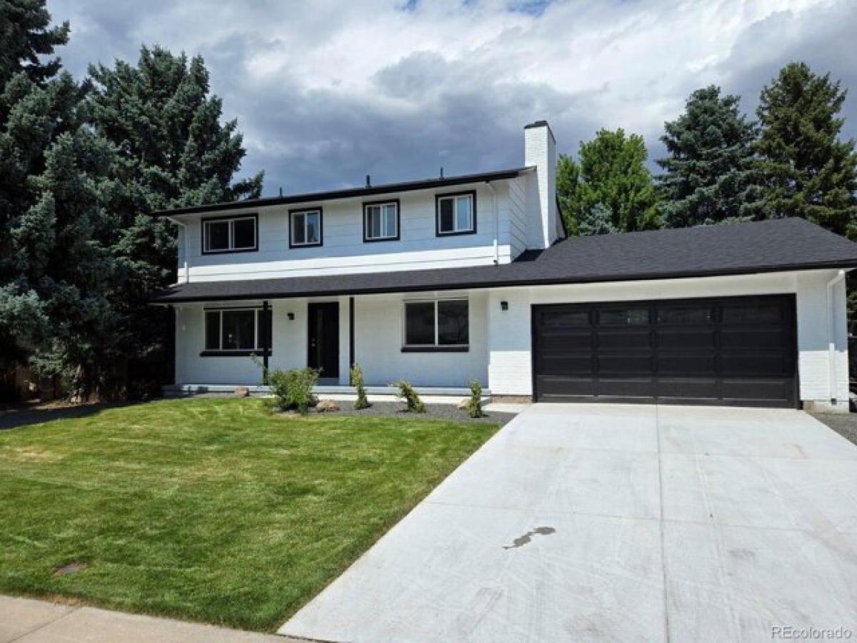 Picture of Home For Sale in Lone Tree, Colorado, United States