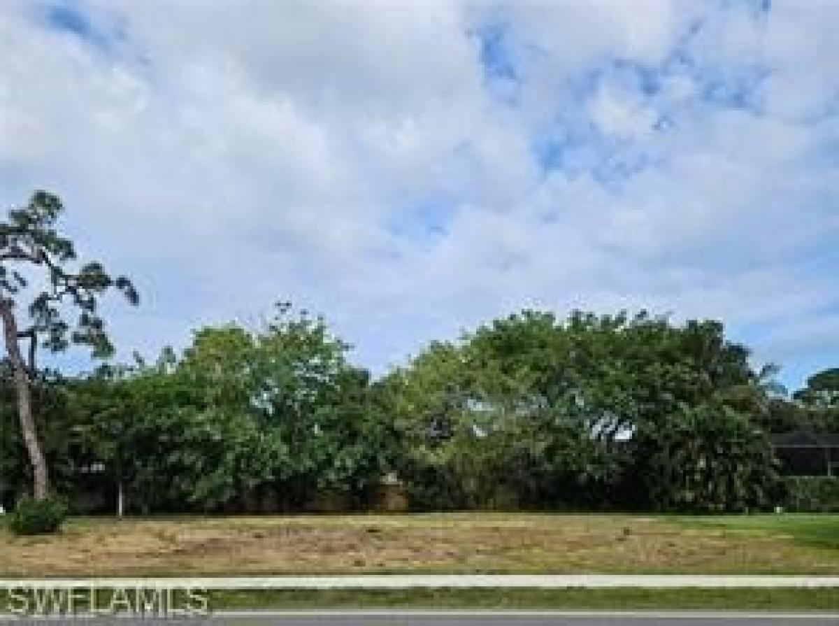 Picture of Residential Land For Sale in Marco Island, Florida, United States