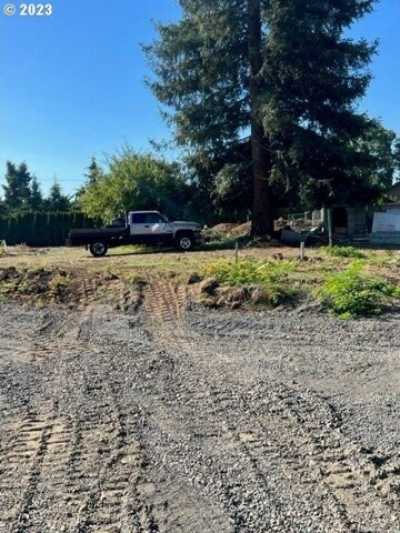 Residential Land For Sale in Woodburn, Oregon