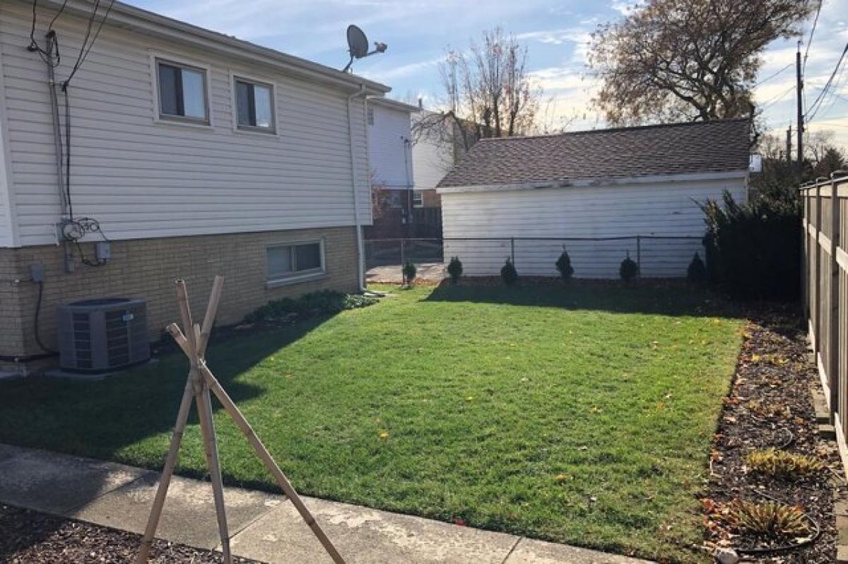 Picture of Home For Rent in Morton Grove, Illinois, United States