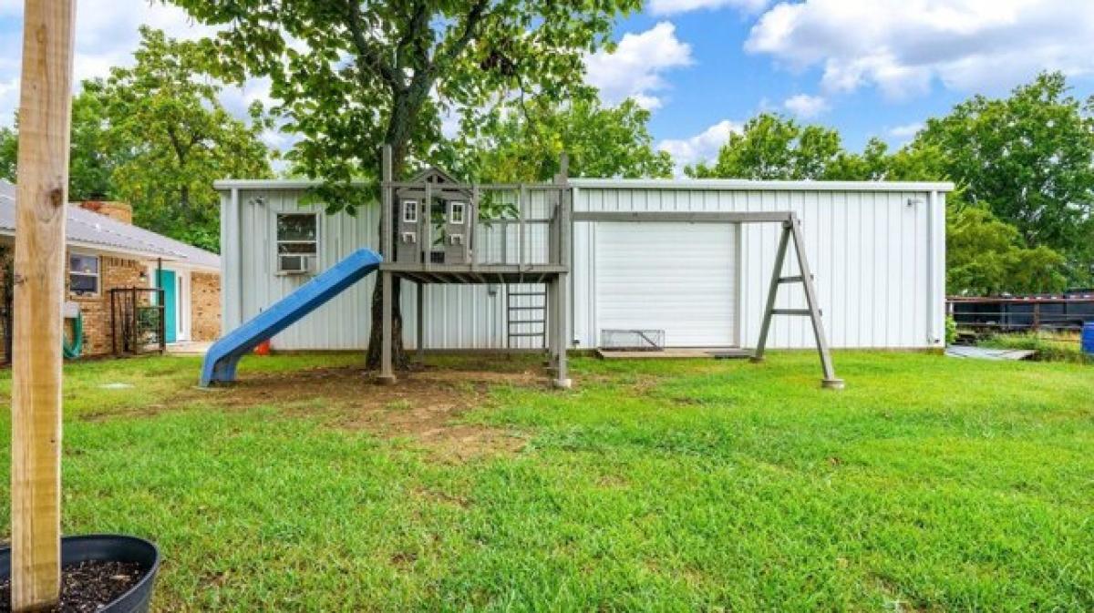 Picture of Home For Sale in Whitesboro, Texas, United States