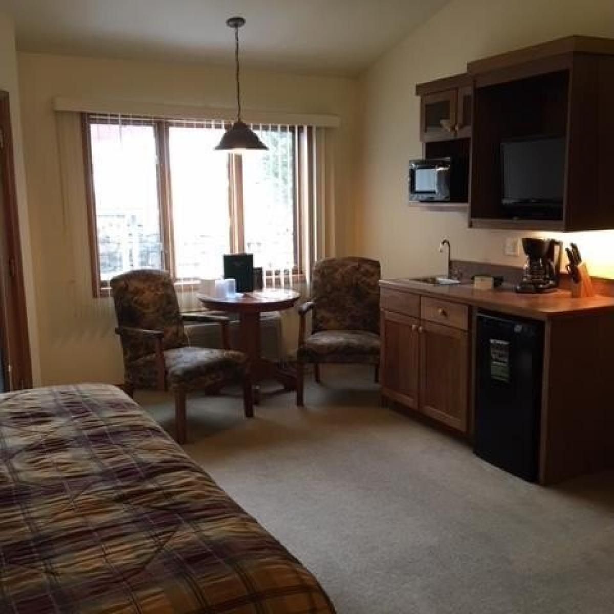 Picture of Home For Rent in Columbia Falls, Montana, United States