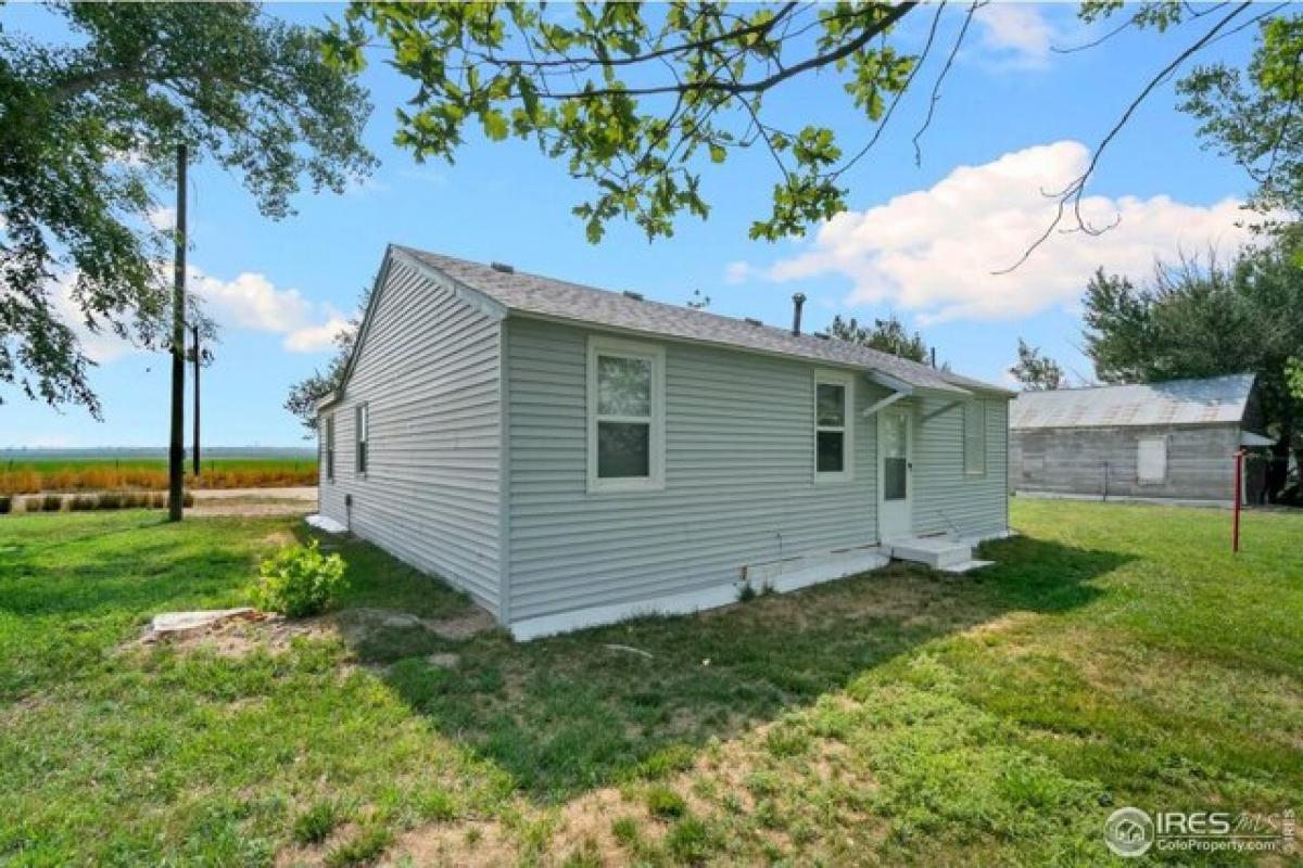 Picture of Home For Sale in La Salle, Colorado, United States