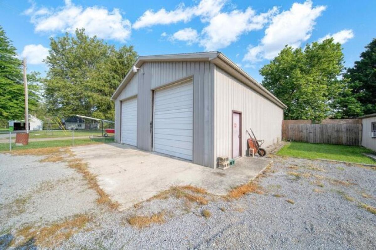 Picture of Home For Sale in Napoleon, Michigan, United States