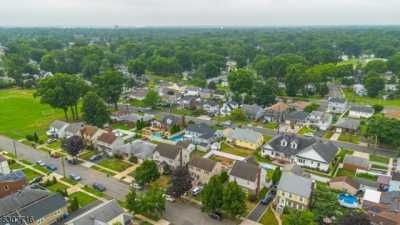 Home For Sale in Linden, New Jersey